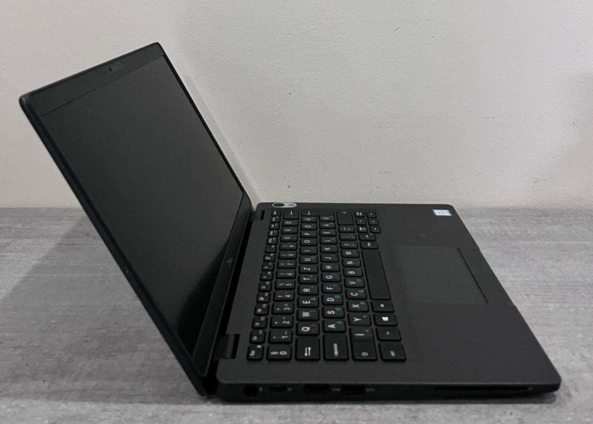 Dell Latitude 5300